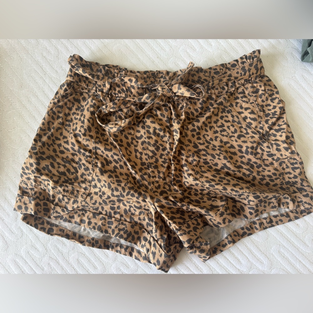 Aerie New without tags  Leopard Print
Camp Shorts Size Large
